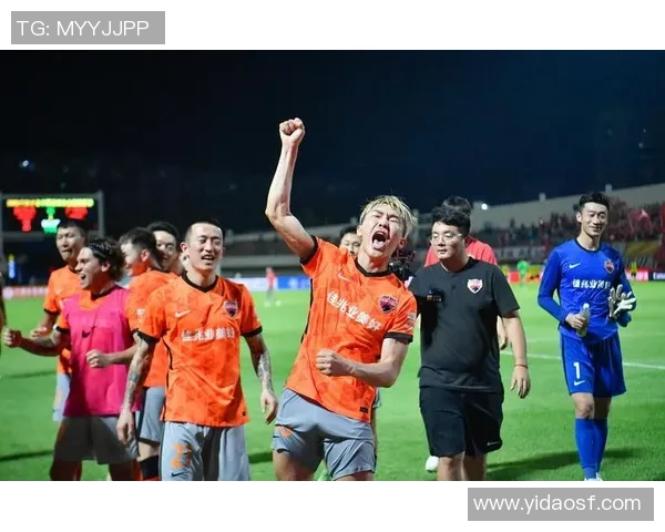 深圳足球队心理素质提升之路：从挫折中崛起的奋斗精神