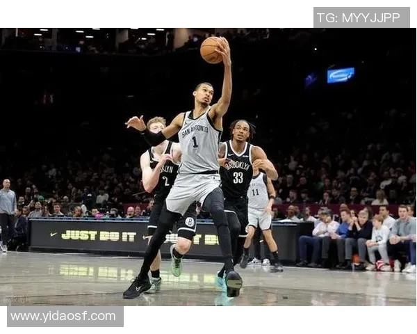 激情对决直播马刺与76人巅峰对抗赛全程回顾与精彩瞬间分享