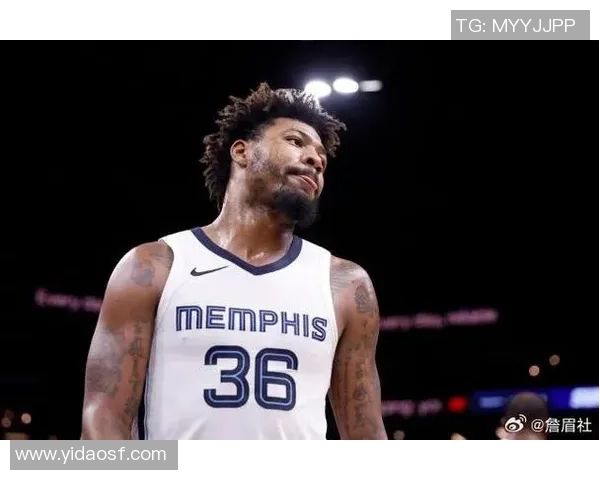 马库斯斯马特：从防守悍将到球队灵魂的华丽转身